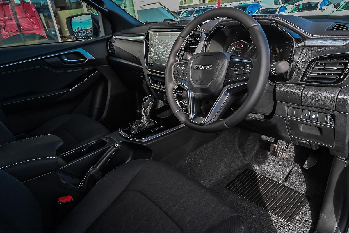 2025 Isuzu D-MAX