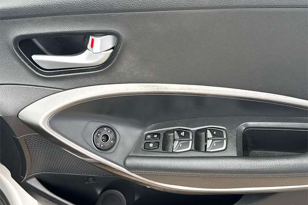 2016 Hyundai Santa Fe Active DM3 Series II