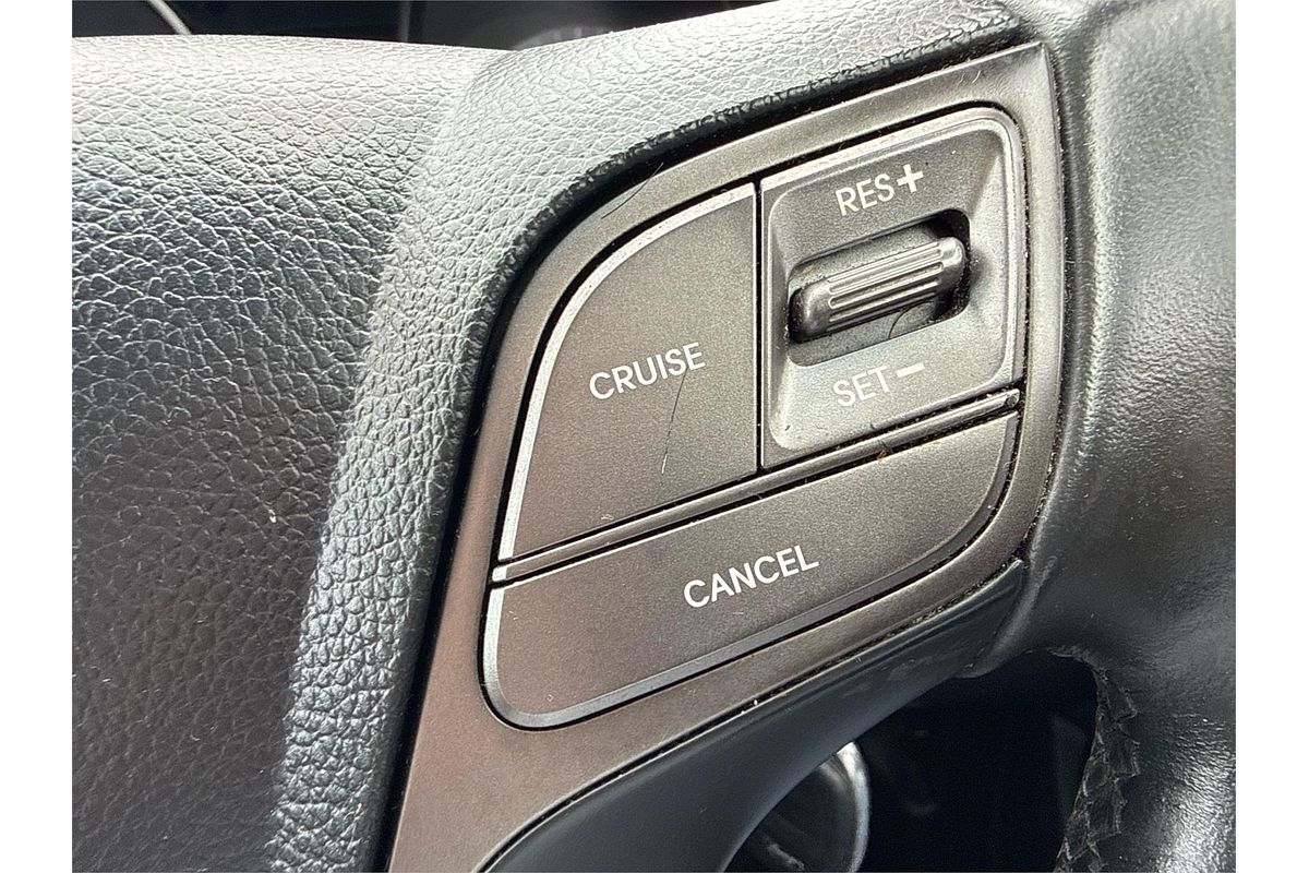 2016 Hyundai Santa Fe Active DM3 Series II