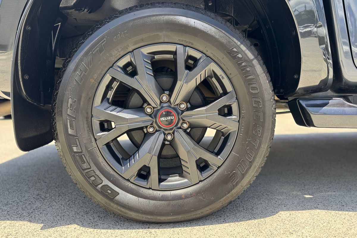 2023 Isuzu D-MAX X-TERRAIN 4X4