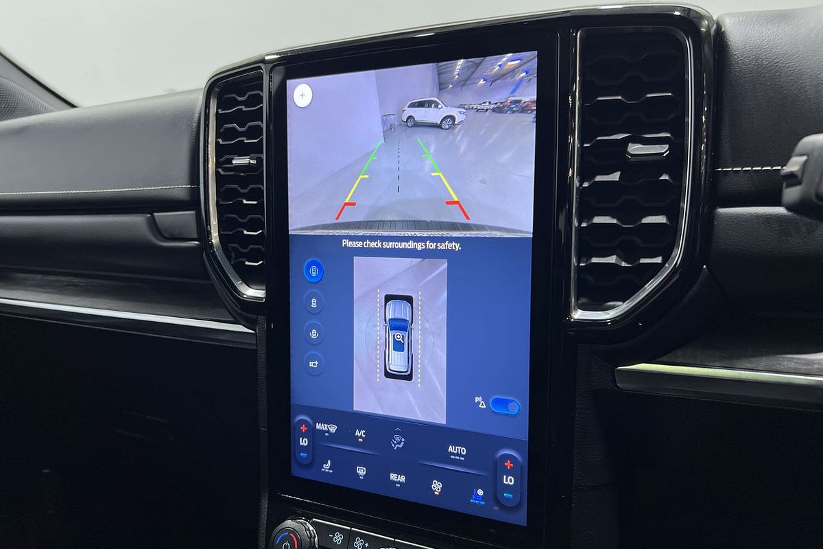 2024 Ford Everest Platinum 3.0L