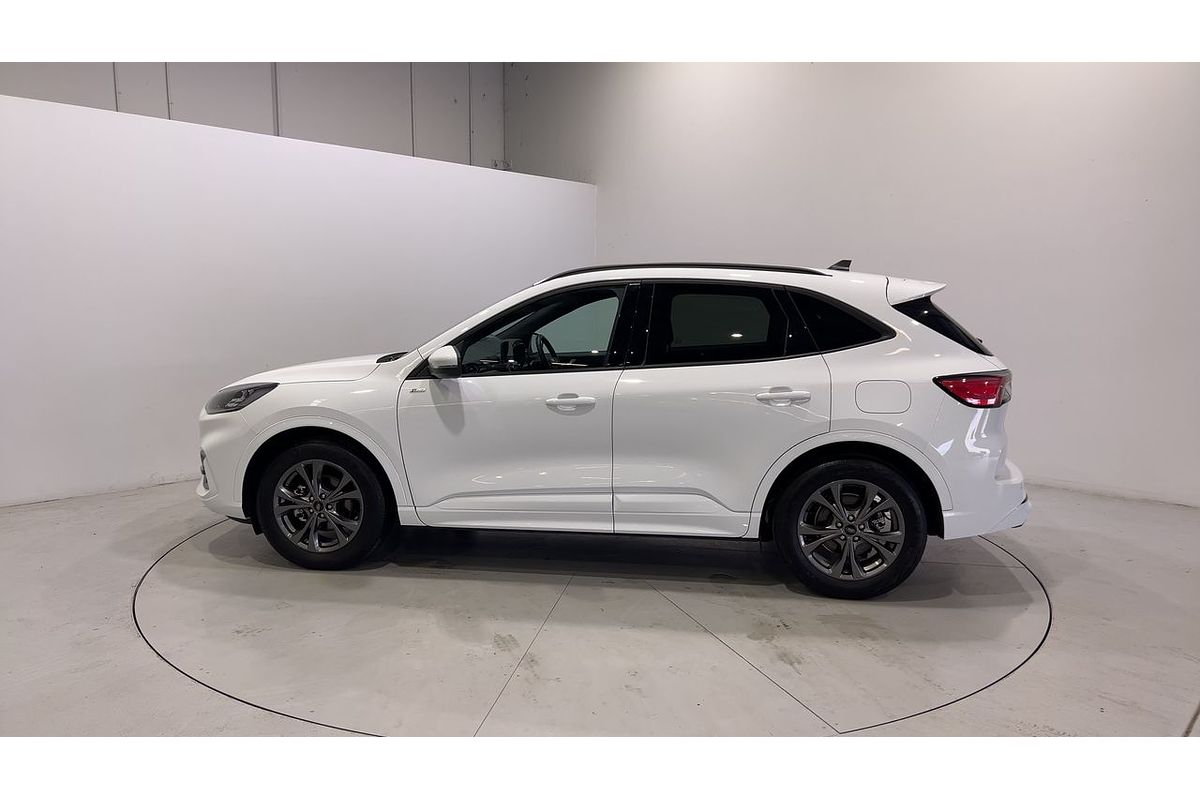 2023 Ford Escape ST-Line ZH