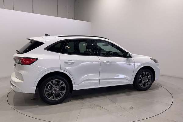 2023 Ford Escape ST-Line ZH