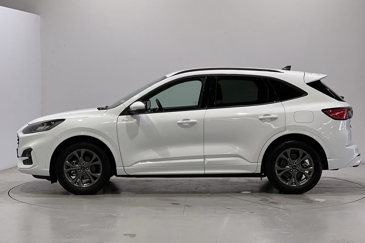 2023 Ford Escape ST-Line ZH