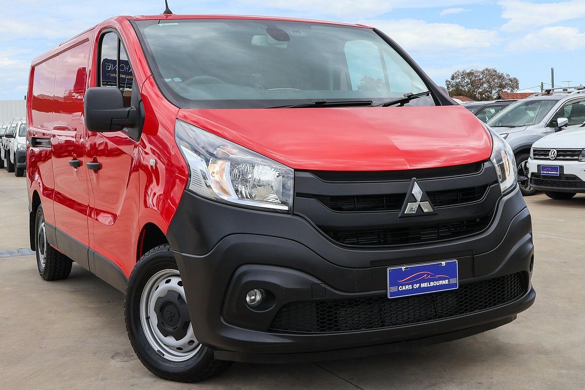 2022 Mitsubishi Express GLX SN LWB