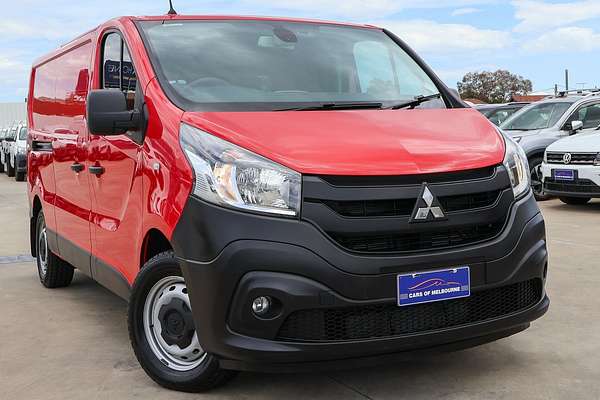 2022 Mitsubishi Express GLX SN LWB