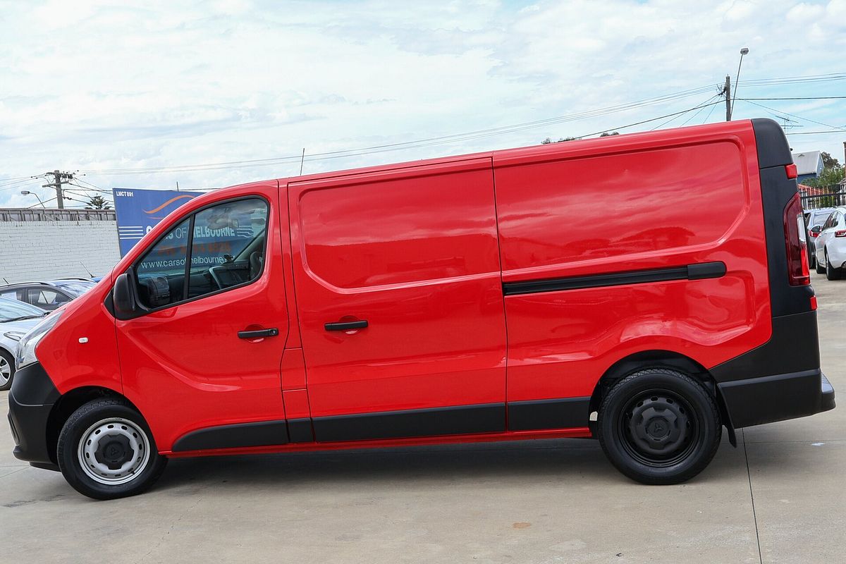 2022 Mitsubishi Express GLX SN LWB