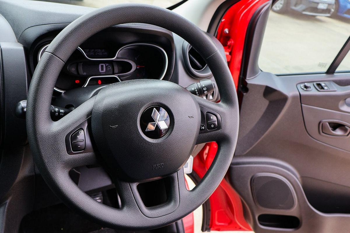 2022 Mitsubishi Express GLX SN LWB