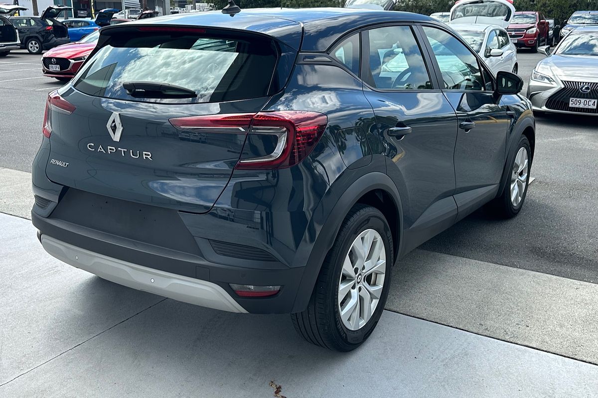 2022 Renault Captur Zen XJB