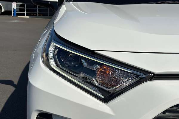 2021 Toyota RAV4 GX AXAH52R