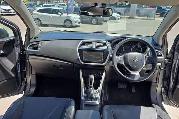 2020 Suzuki S-Cross Turbo JY