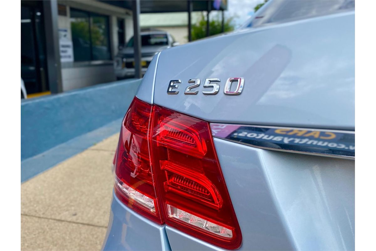 2013 Mercedes-Benz E-Class E250 CDI BlueEFFICIENCY Avantgarde W212