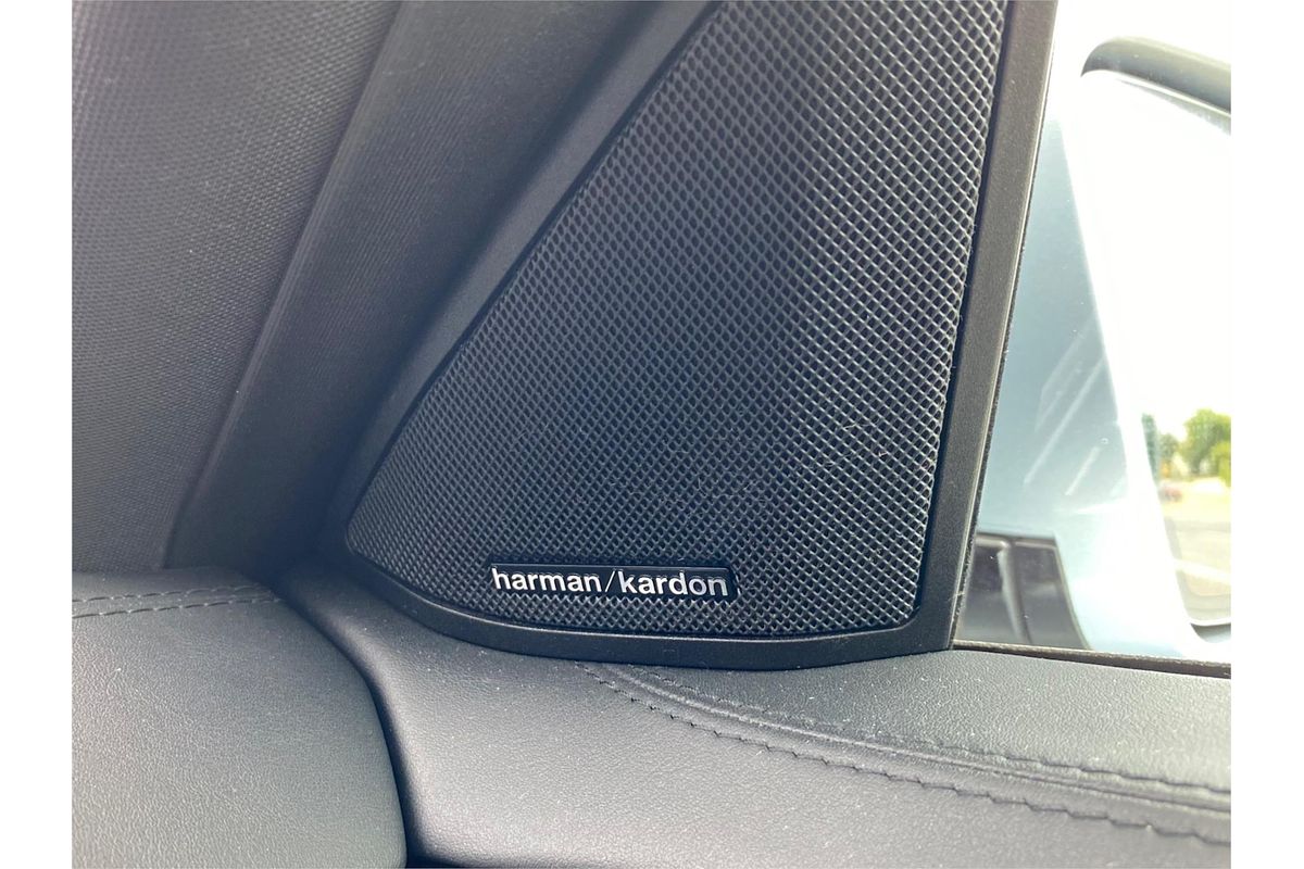 2013 Mercedes-Benz E-Class E250 CDI BlueEFFICIENCY Avantgarde W212