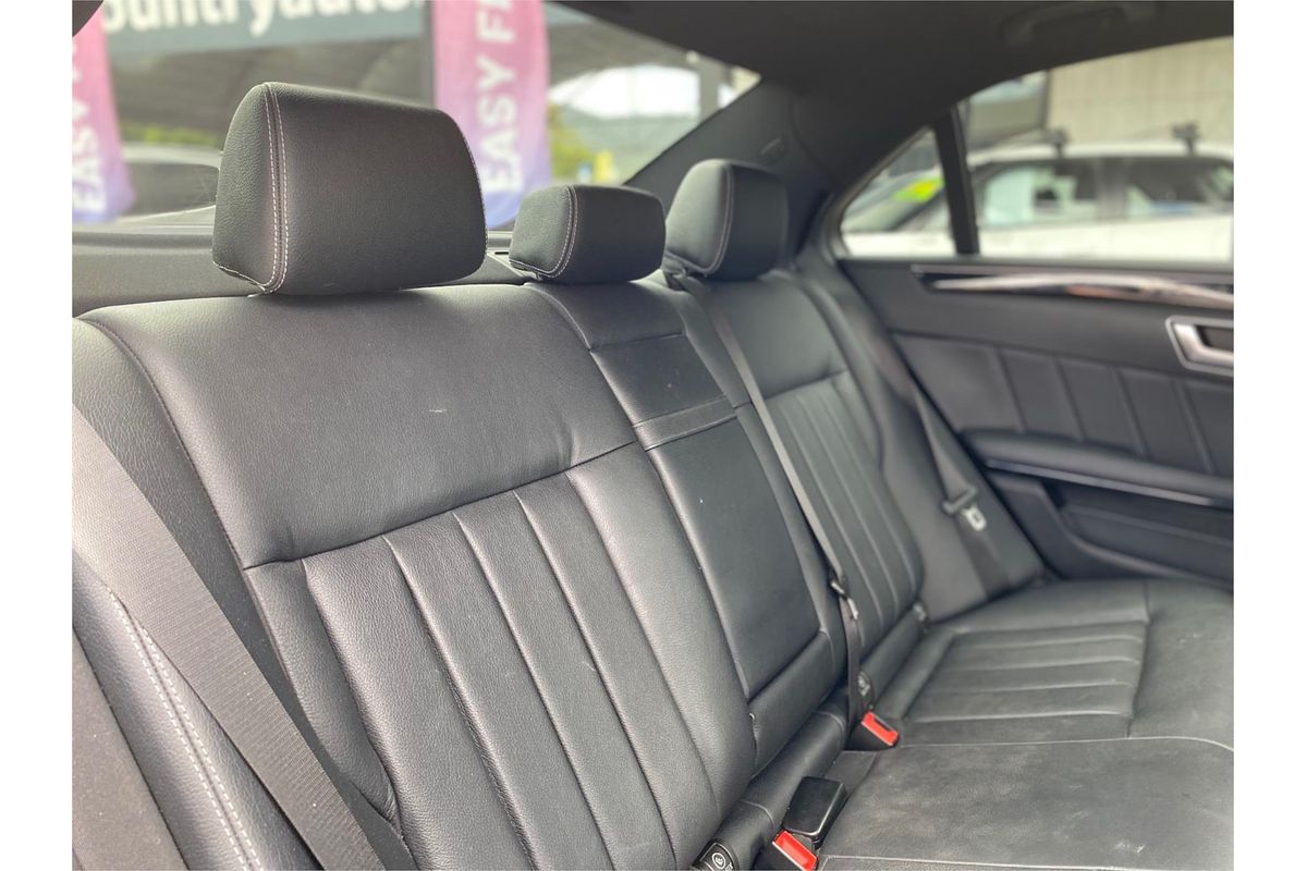 2013 Mercedes-Benz E-Class E250 CDI BlueEFFICIENCY Avantgarde W212