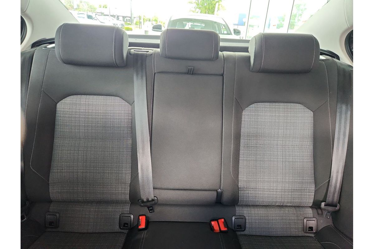 2021 Volkswagen Passat 140TSI Business B8