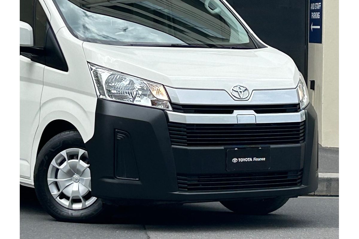 2019 Toyota Hiace Hiace Bus SLWB 2.8L T Diesel Automatic