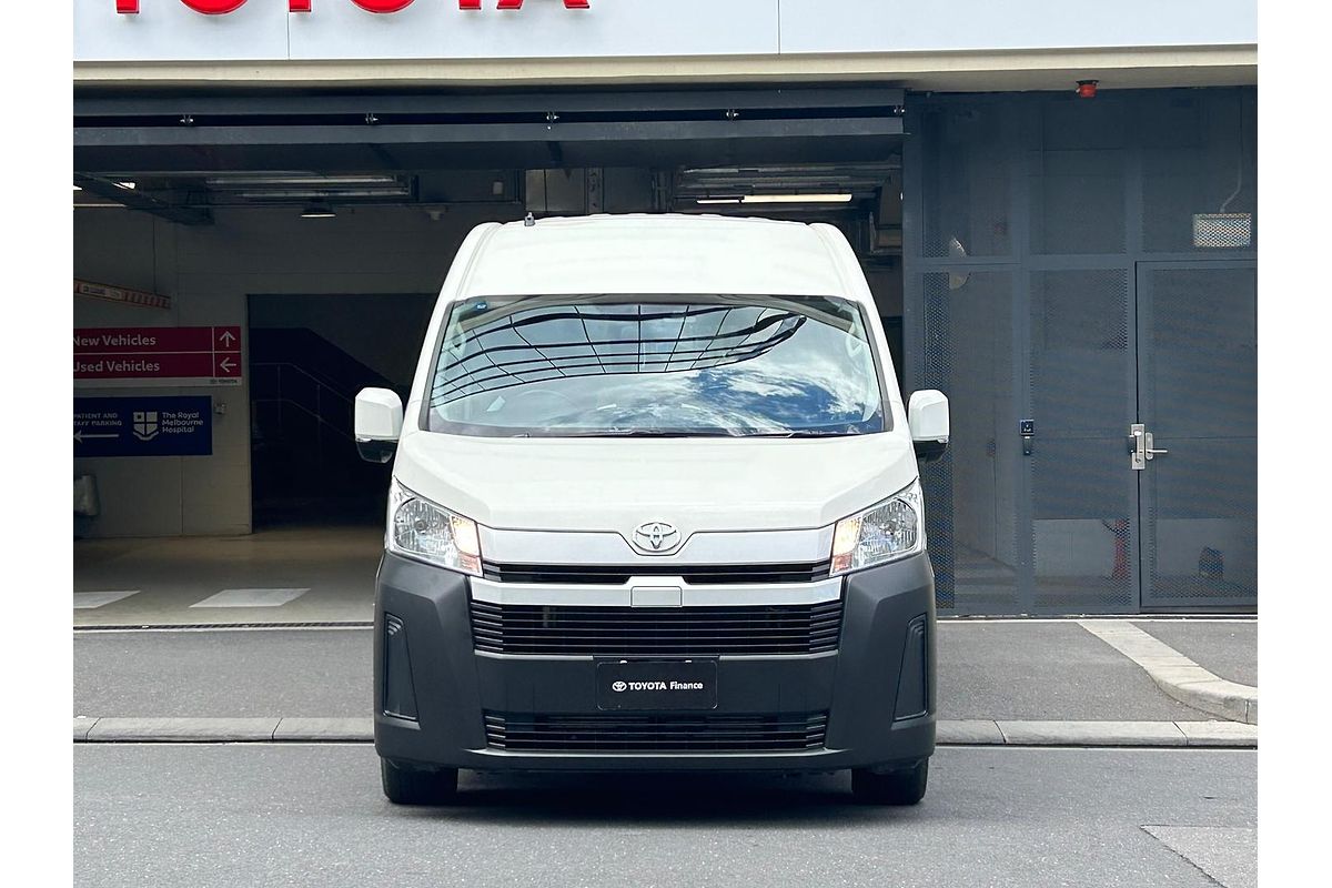 2019 Toyota Hiace Hiace Bus SLWB 2.8L T Diesel Automatic