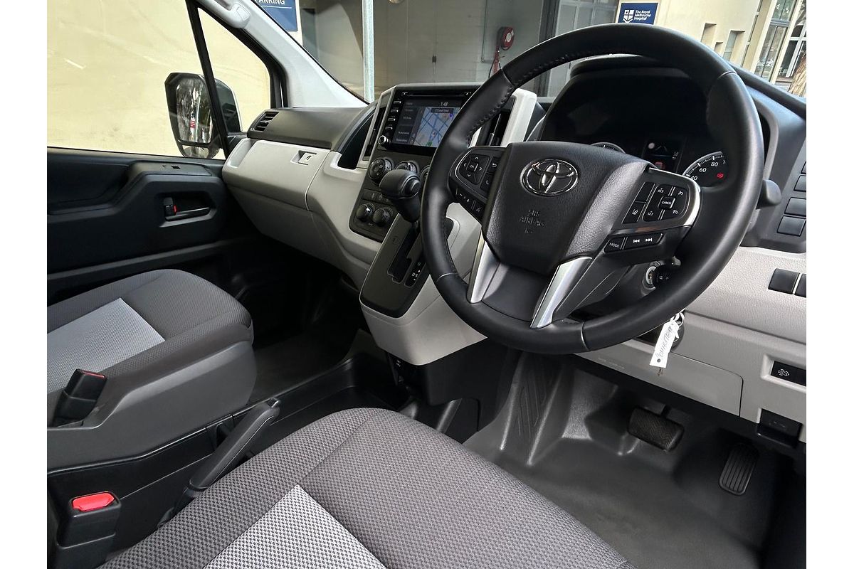 2019 Toyota Hiace Hiace Bus SLWB 2.8L T Diesel Automatic