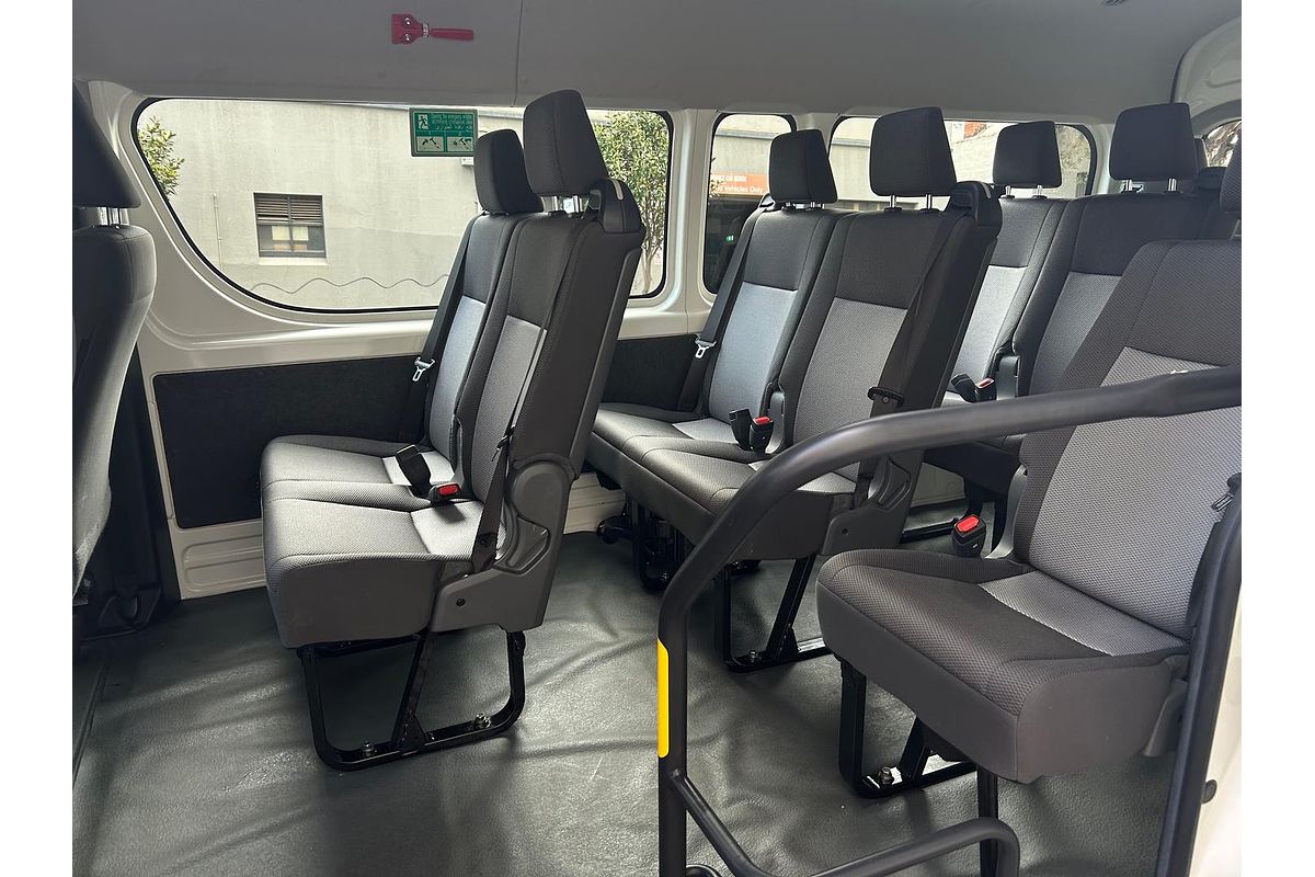 2019 Toyota Hiace Hiace Bus SLWB 2.8L T Diesel Automatic