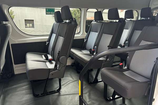 2019 Toyota Hiace Hiace Bus SLWB 2.8L T Diesel Automatic