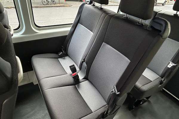 2019 Toyota Hiace Hiace Bus SLWB 2.8L T Diesel Automatic