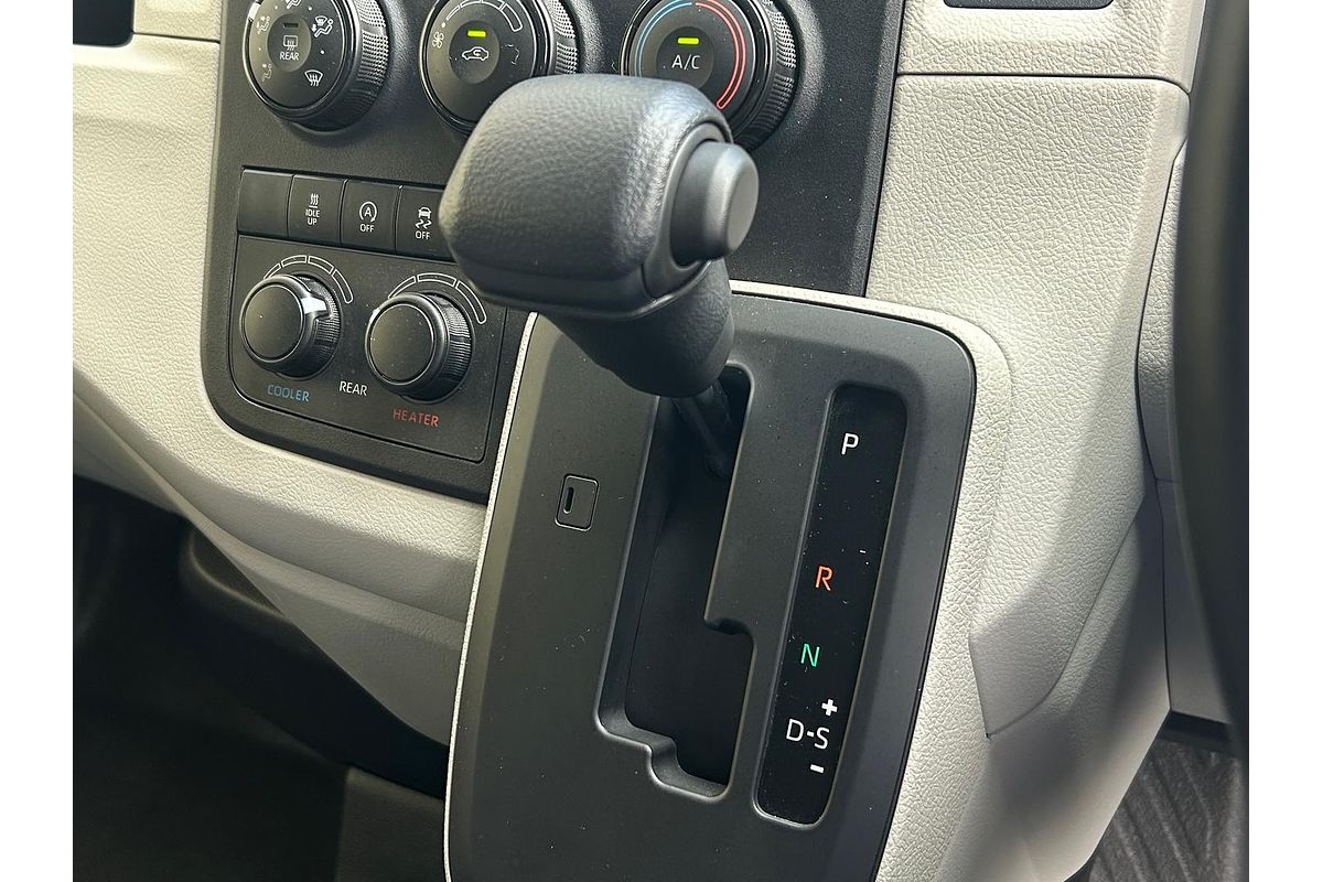 2019 Toyota Hiace Hiace Bus SLWB 2.8L T Diesel Automatic