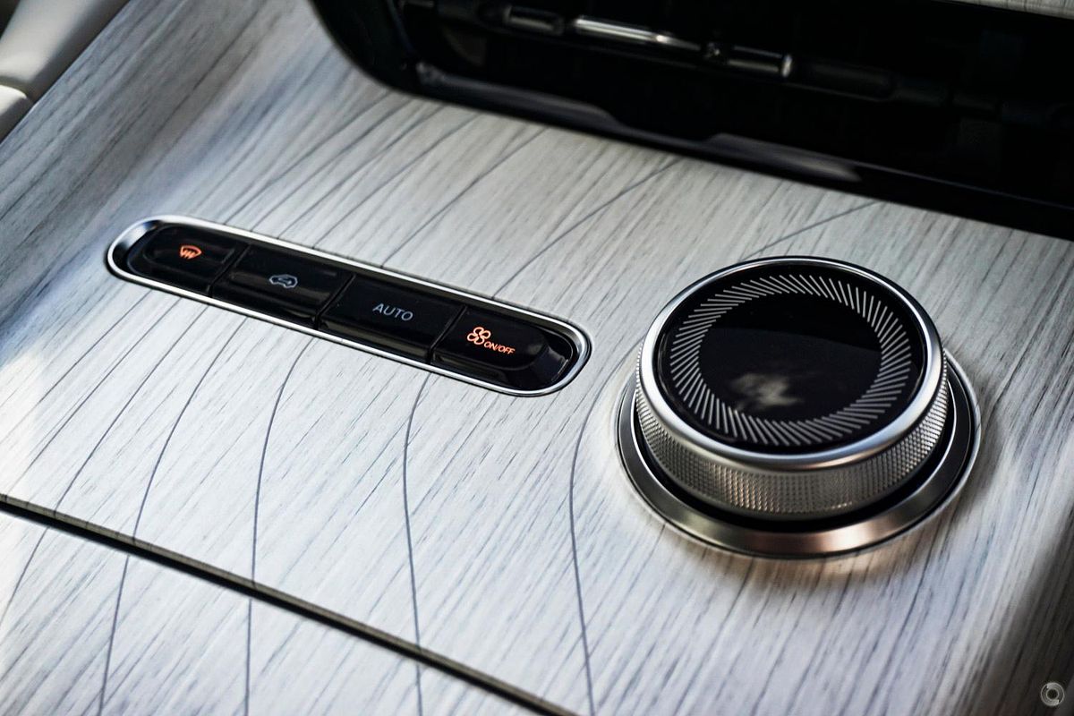 2025 Geely EX5 Inspire E245