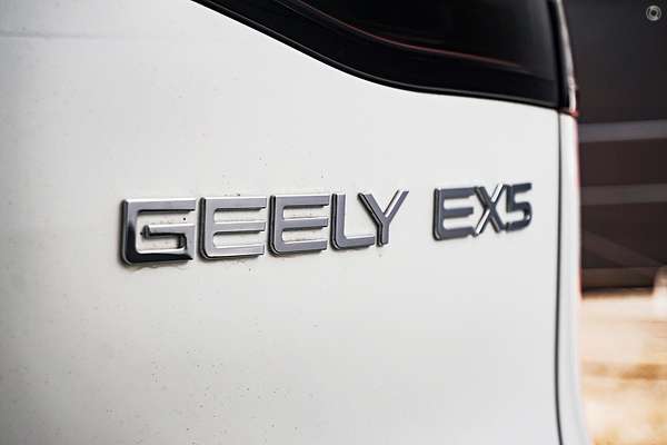 2025 Geely EX5 Inspire E245