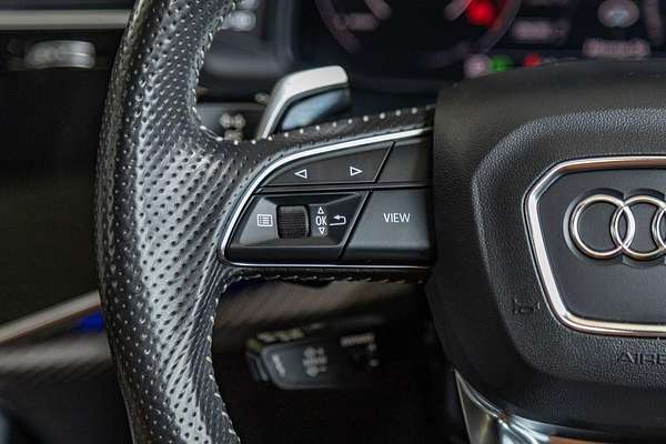 2020 Audi RS Q8 TFSI F1