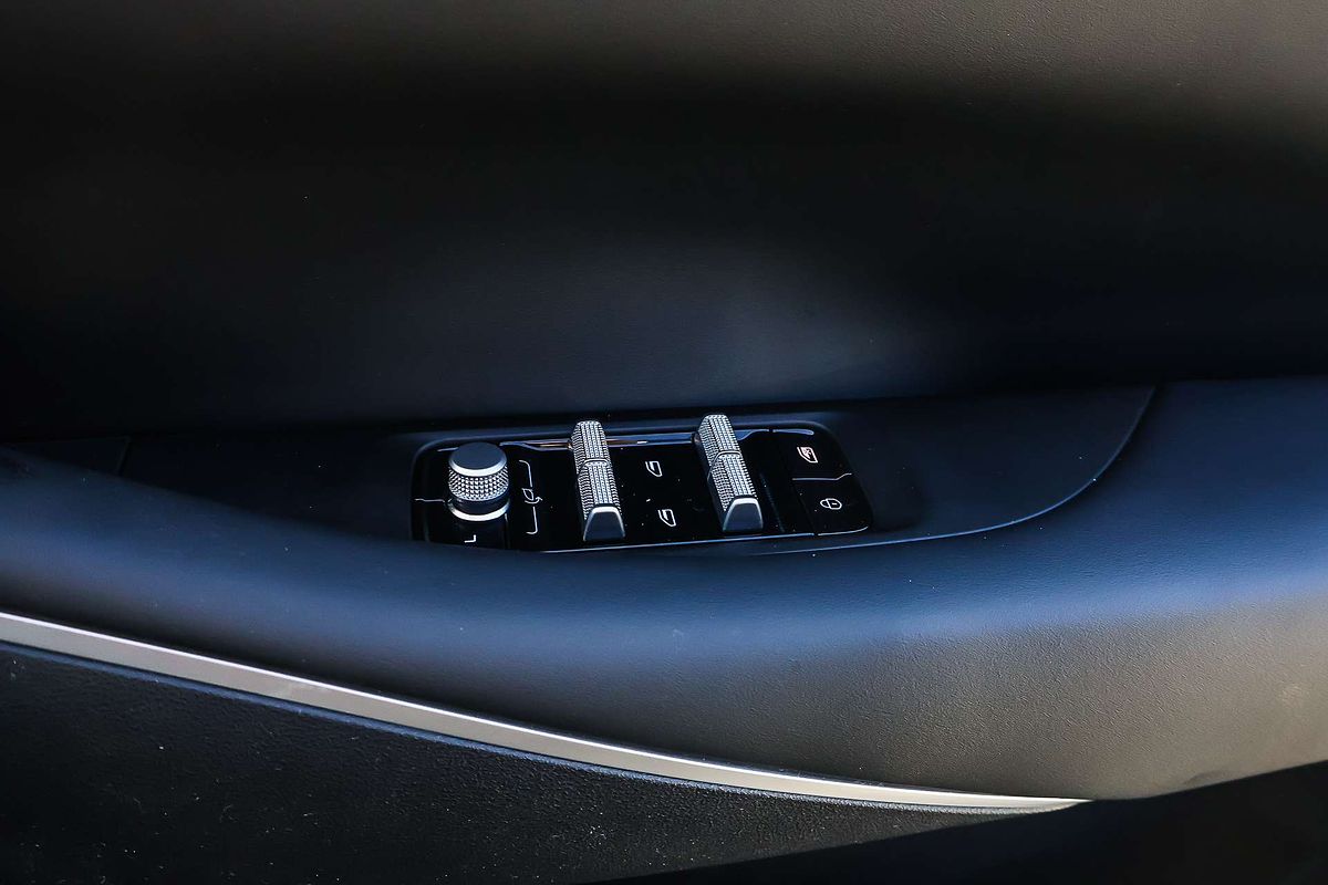 2025 Geely Starray EM-i Inspire P145