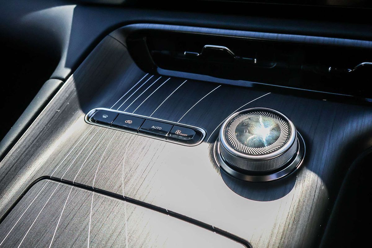 2025 Geely Starray EM-i Inspire P145