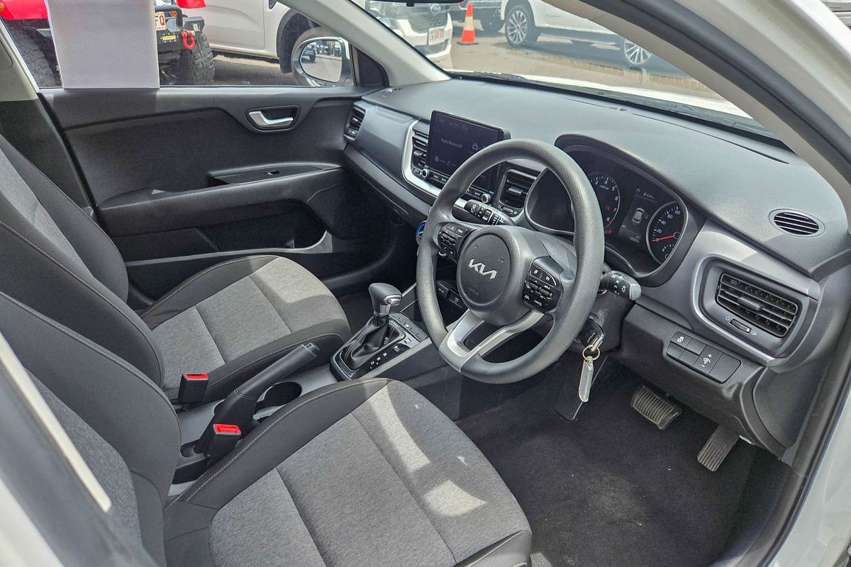 2022 Kia Stonic S YB