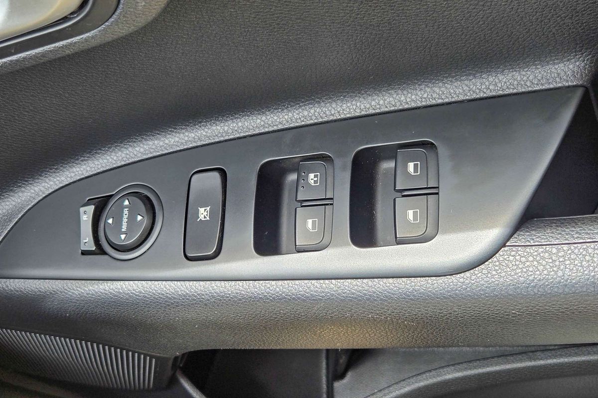 2022 Kia Stonic S YB