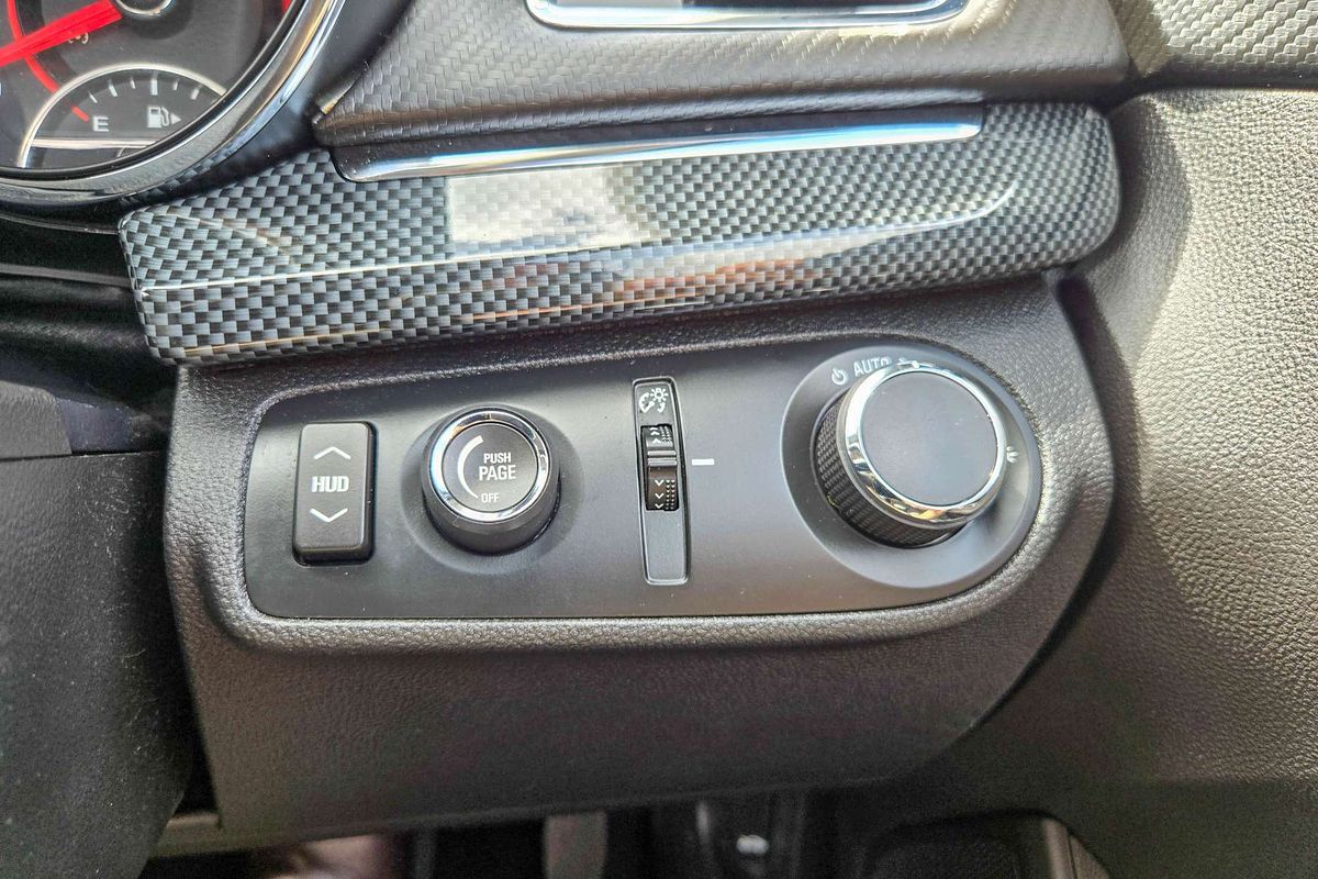 2017 Holden Commodore SV6 VF Series II