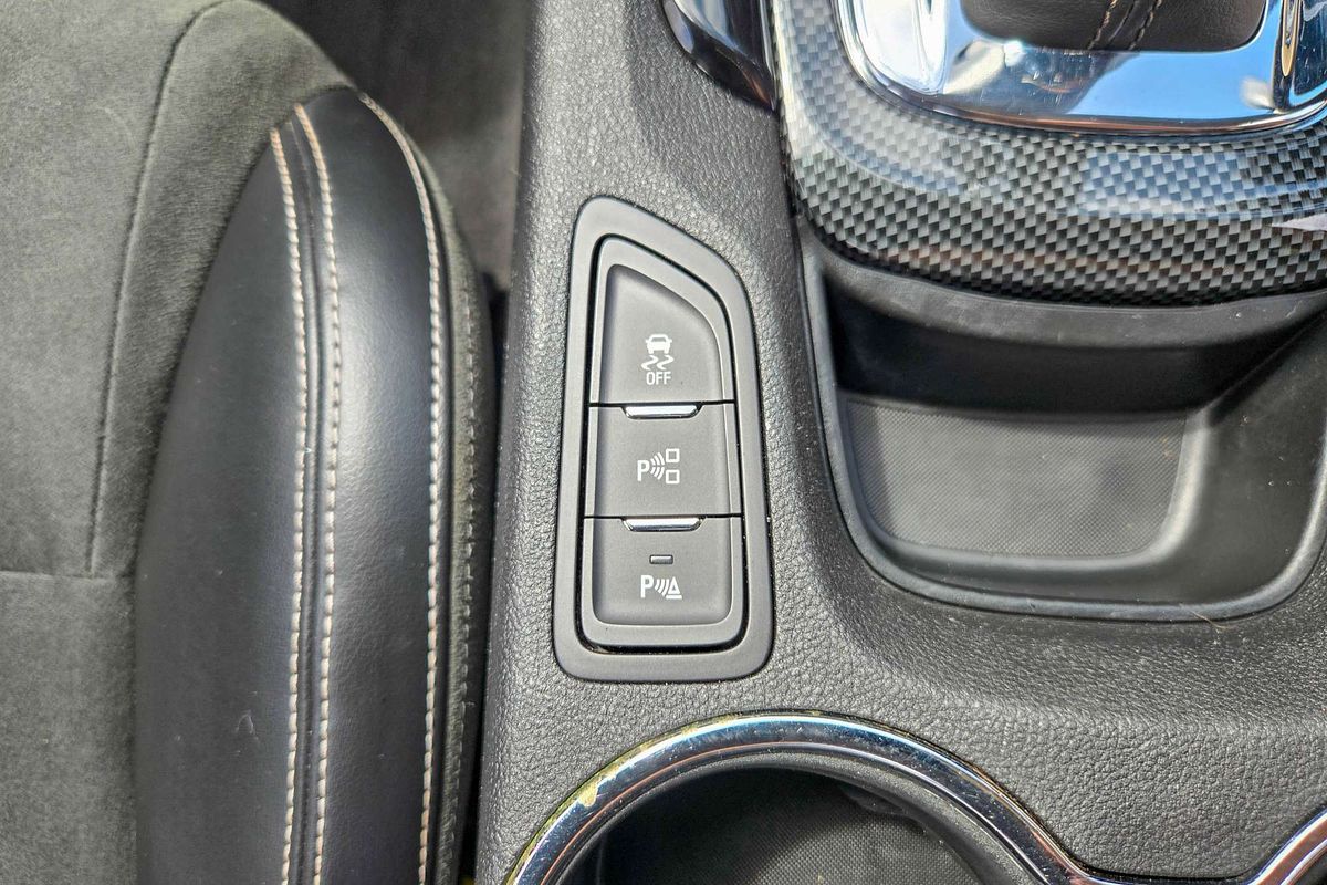 2017 Holden Commodore SV6 VF Series II