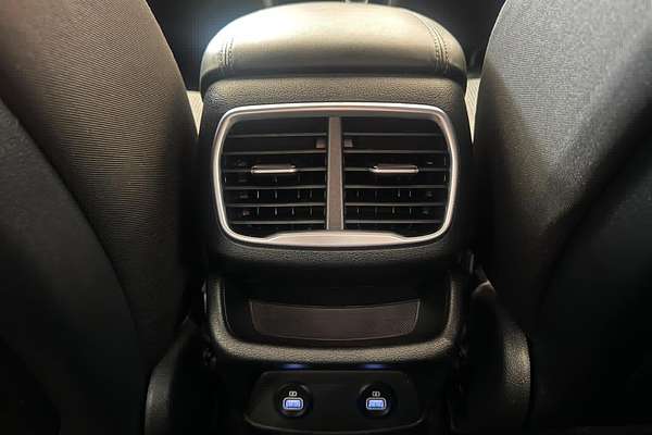 2022 Hyundai Santa Fe TM.V4