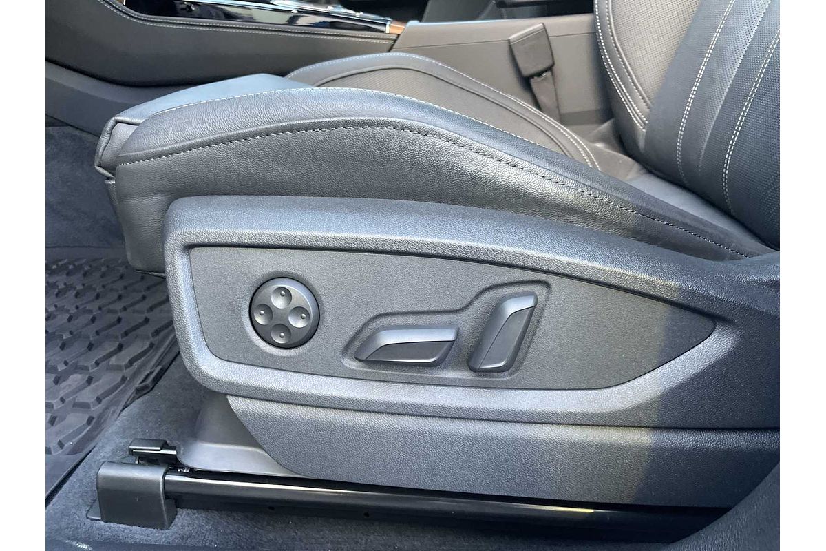 2024 Audi Q5 S line Prestige