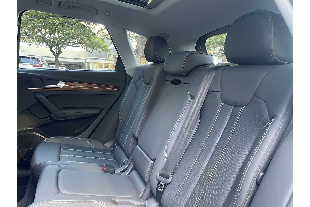 2024 Audi Q5 S line Prestige