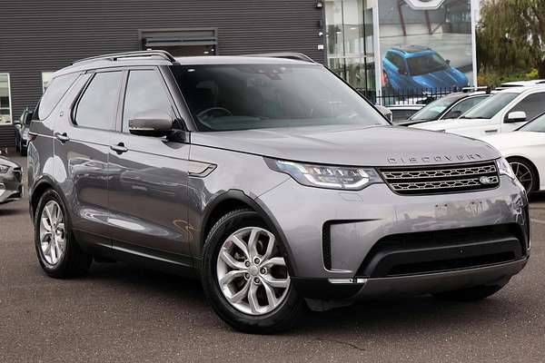 2020 Land Rover Discovery SD4 SE Series 5