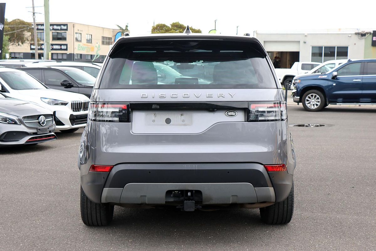 2020 Land Rover Discovery SD4 SE Series 5