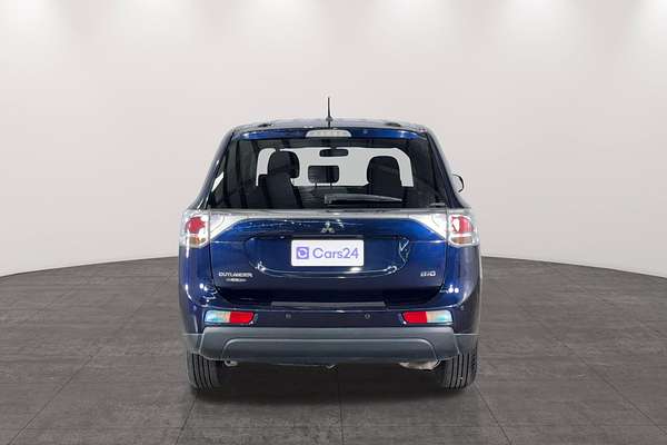 2013 Mitsubishi Outlander LS ZJ