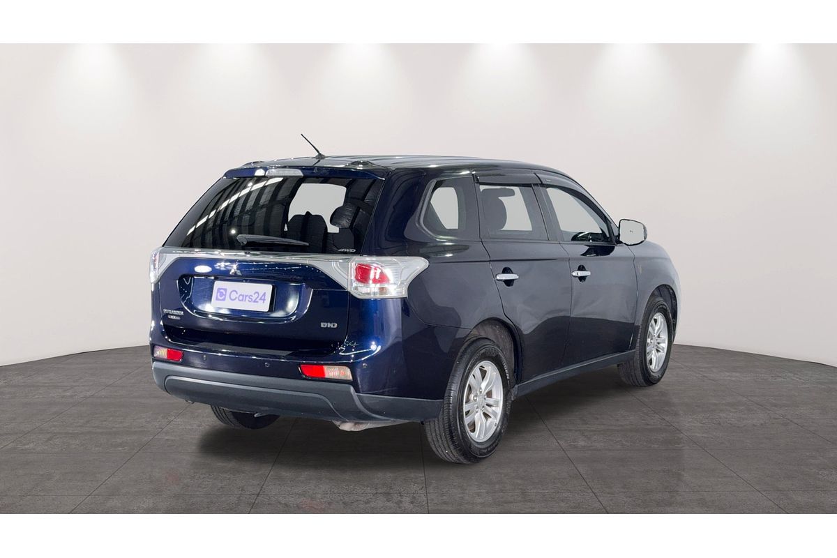 2013 Mitsubishi Outlander LS ZJ