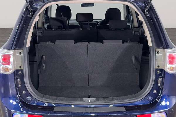 2013 Mitsubishi Outlander LS ZJ