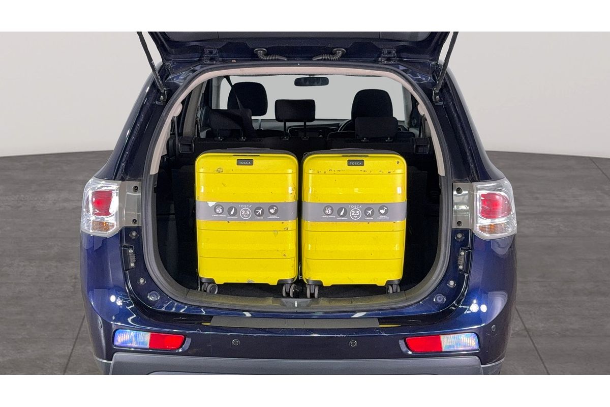 2013 Mitsubishi Outlander LS ZJ