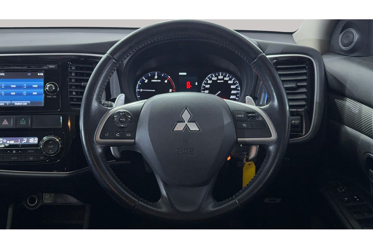 2013 Mitsubishi Outlander LS ZJ