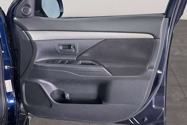 2013 Mitsubishi Outlander LS ZJ