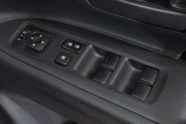 2013 Mitsubishi Outlander LS ZJ