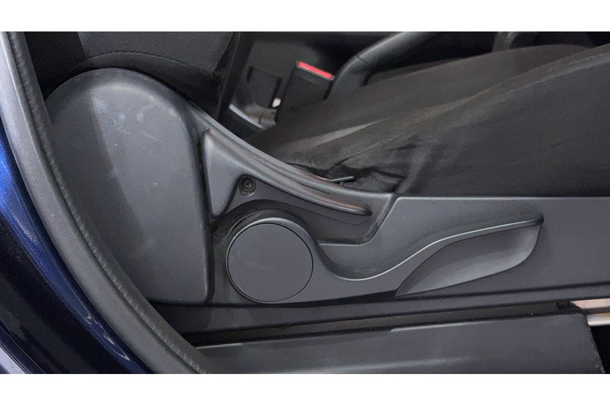 2013 Mitsubishi Outlander LS ZJ