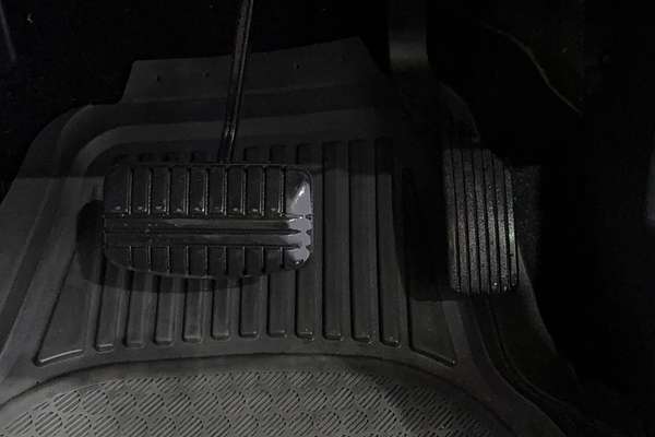 2013 Mitsubishi Outlander LS ZJ