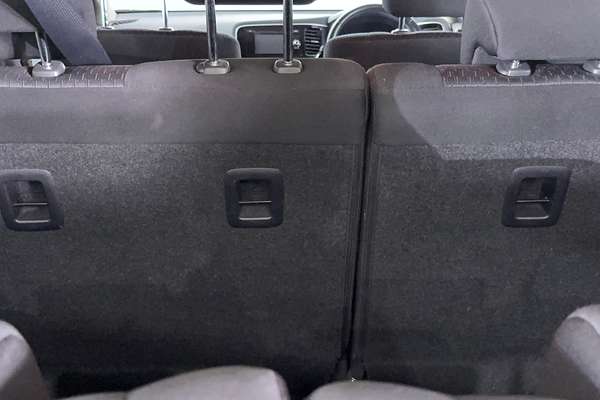 2013 Mitsubishi Outlander LS ZJ